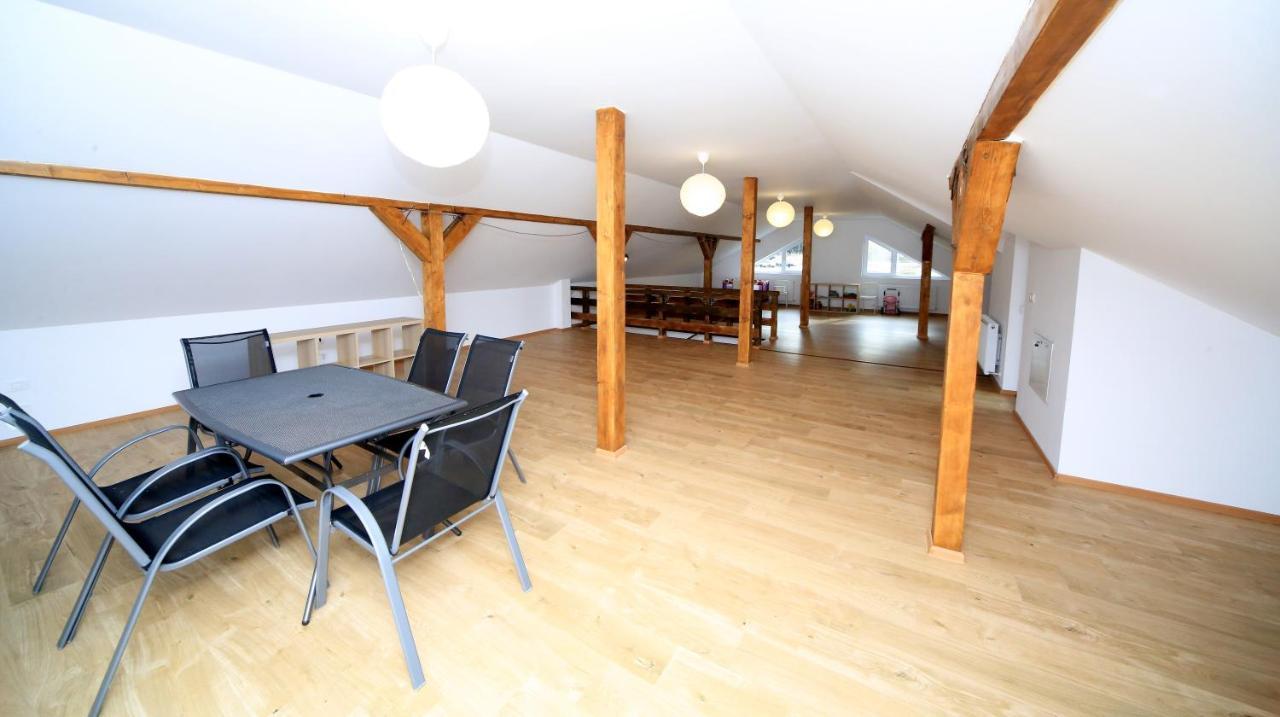 Carpen View Residence Sacele Bagian luar foto